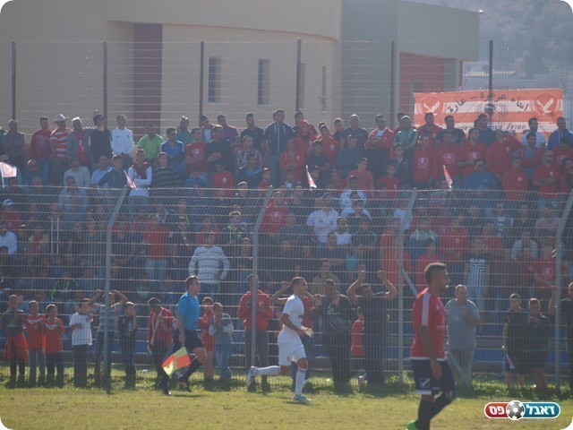 הקהל של בני ערערה (דאפר מחמיד)